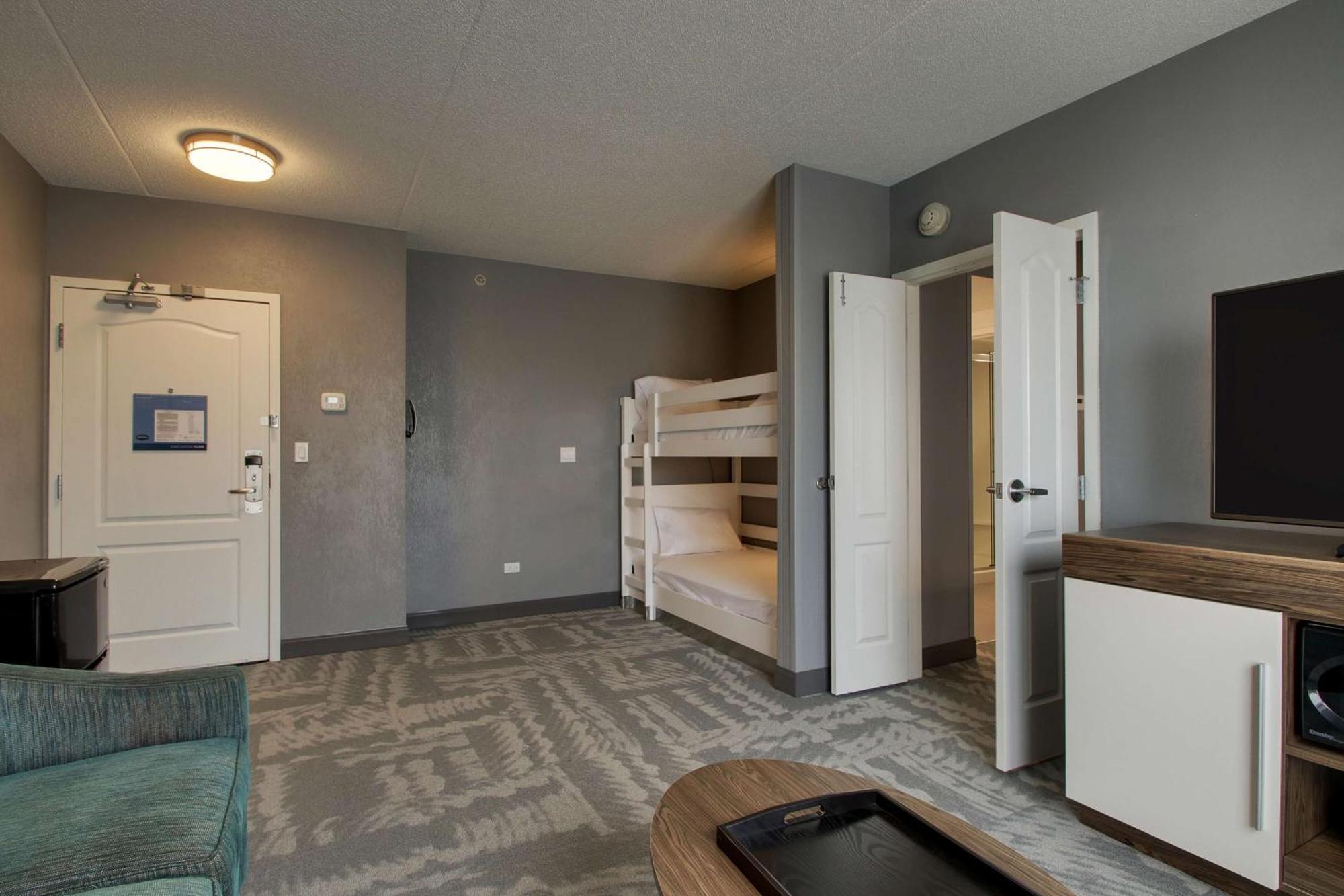 Hampton Inn & Suites Chicago/Aurora Esterno foto